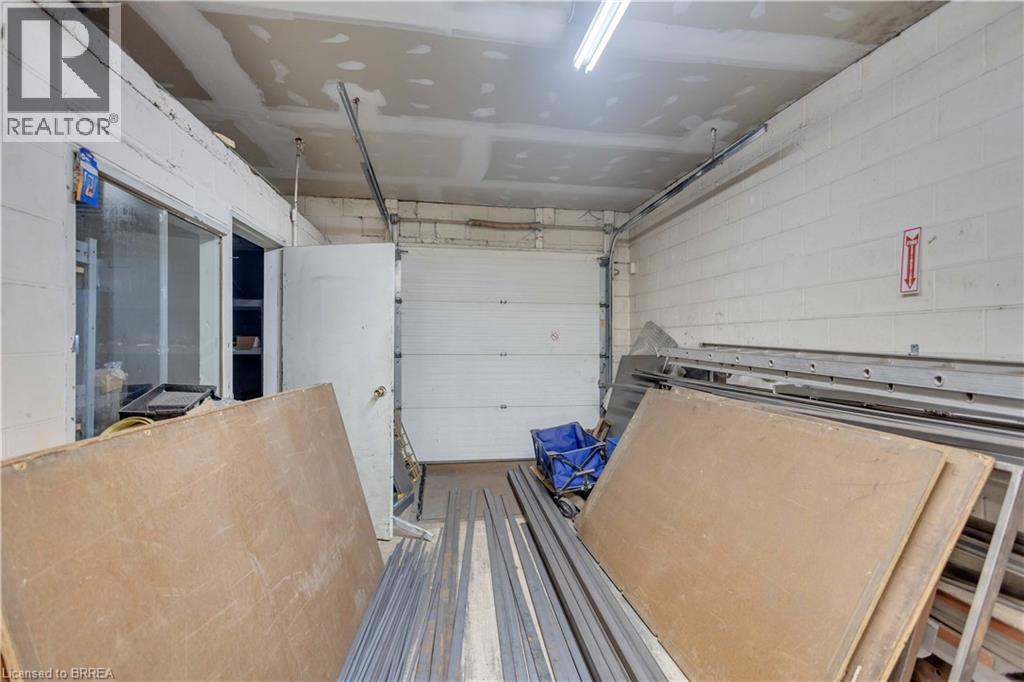 978 Bishop Street N, Cambridge, Ontario  N3H 4V6 - Photo 4 - 40852749