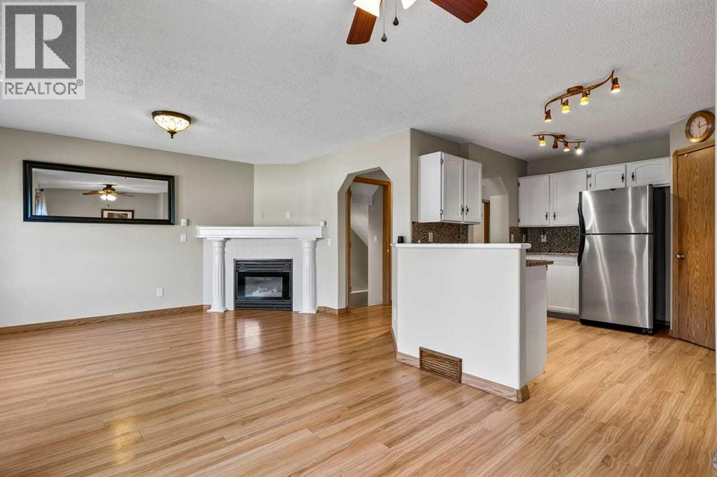 158 Saratoga Close NE, Calgary, Alberta  T1Y 7A1 - Photo 13 - A2325976