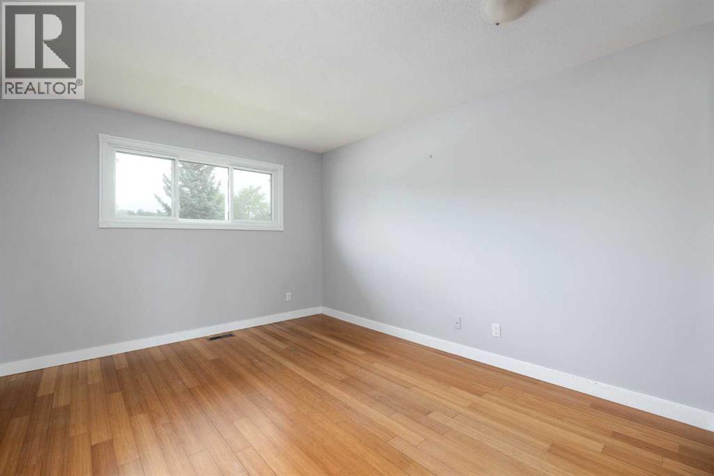 102 Hinge Bay, Fort Mcmurray, Alberta  T9H 3W8 - Photo 20 - A2332870