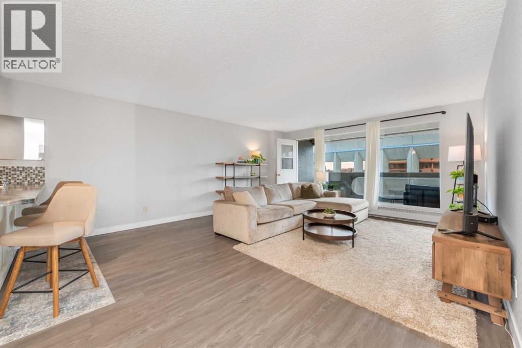 2003, 221 6 Avenue SE, Calgary, Alberta  T2G 4Z9 - Photo 11 - A2326654