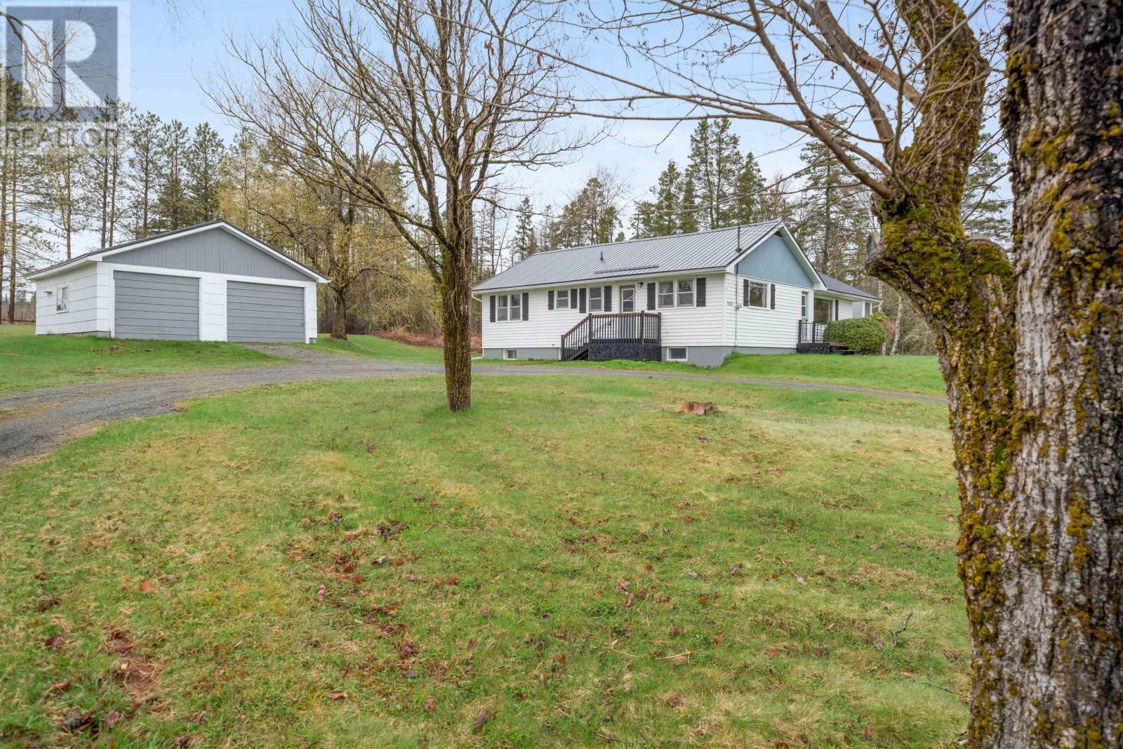 945 Pictou Road, East Mountain, Nova Scotia  B6L 2N1 - Photo 11 - 202619626