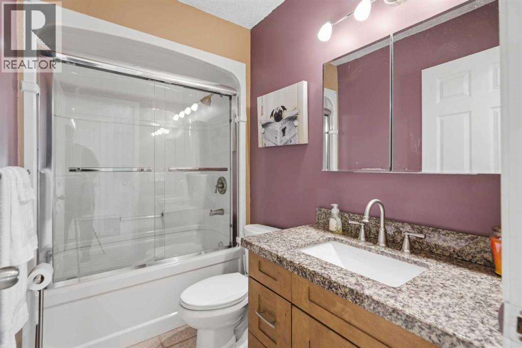 140 Hidden Point NW, Calgary, Alberta  T3A 5P5 - Photo 34 - A2333533