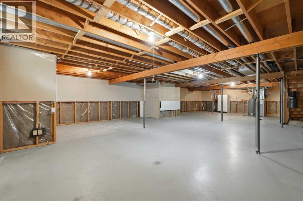 30 Sandarac Circle NW, Calgary, Alberta  T3K 3G7 - Photo 33 - A2334361
