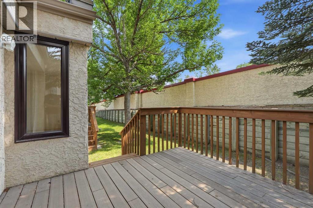 30 Sandarac Circle NW, Calgary, Alberta  T3K 3G7 - Photo 40 - A2334361