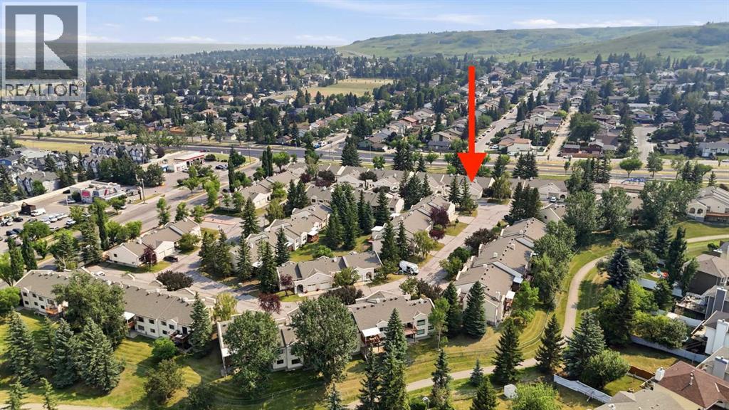30 Sandarac Circle NW, Calgary, Alberta  T3K 3G7 - Photo 46 - A2334361