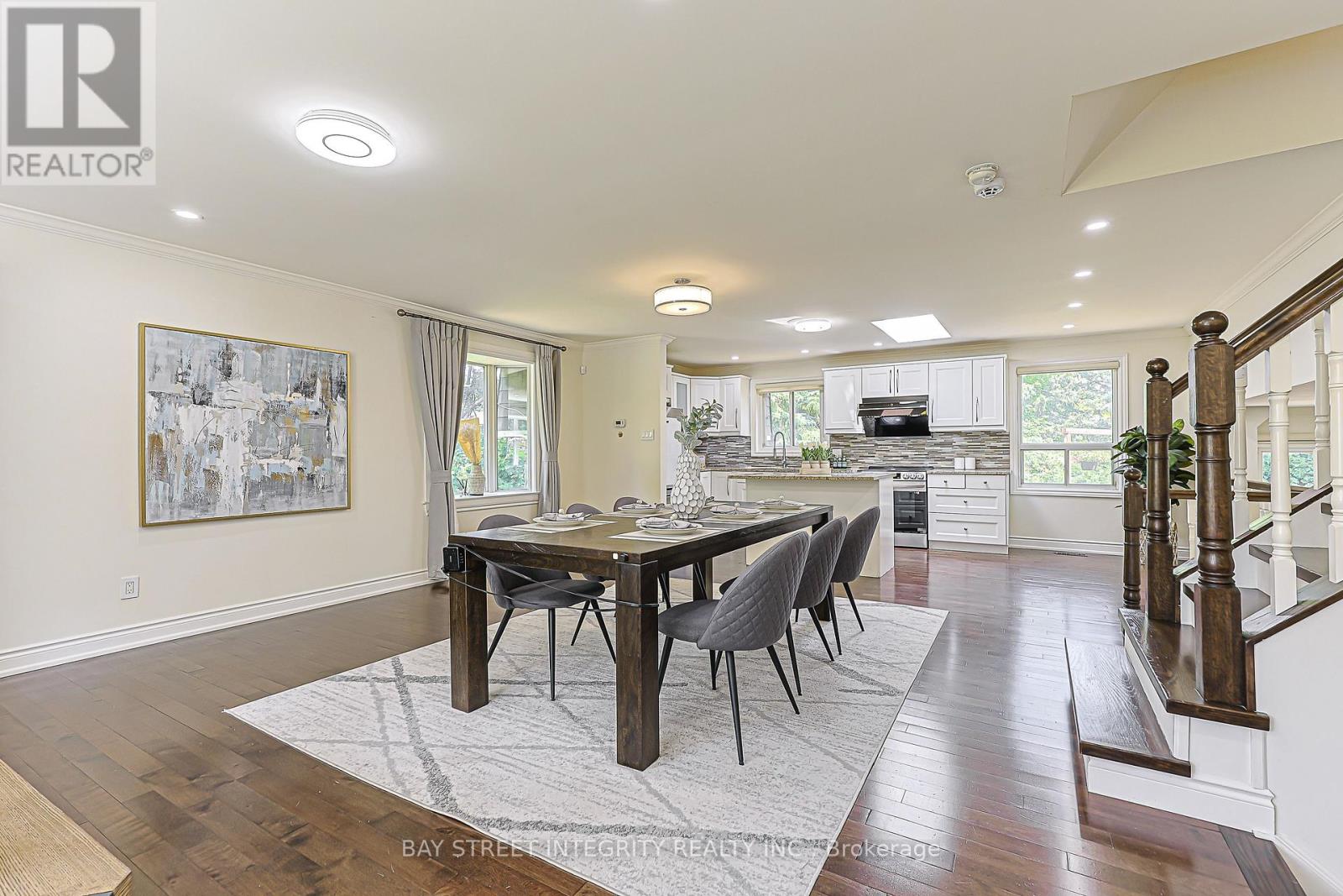 81 Dawn Hill Trail, Markham (Bayview Fairway-Bayview Country Club Estates), Ontario  L3T 3B4 - Photo 10 - N13639628