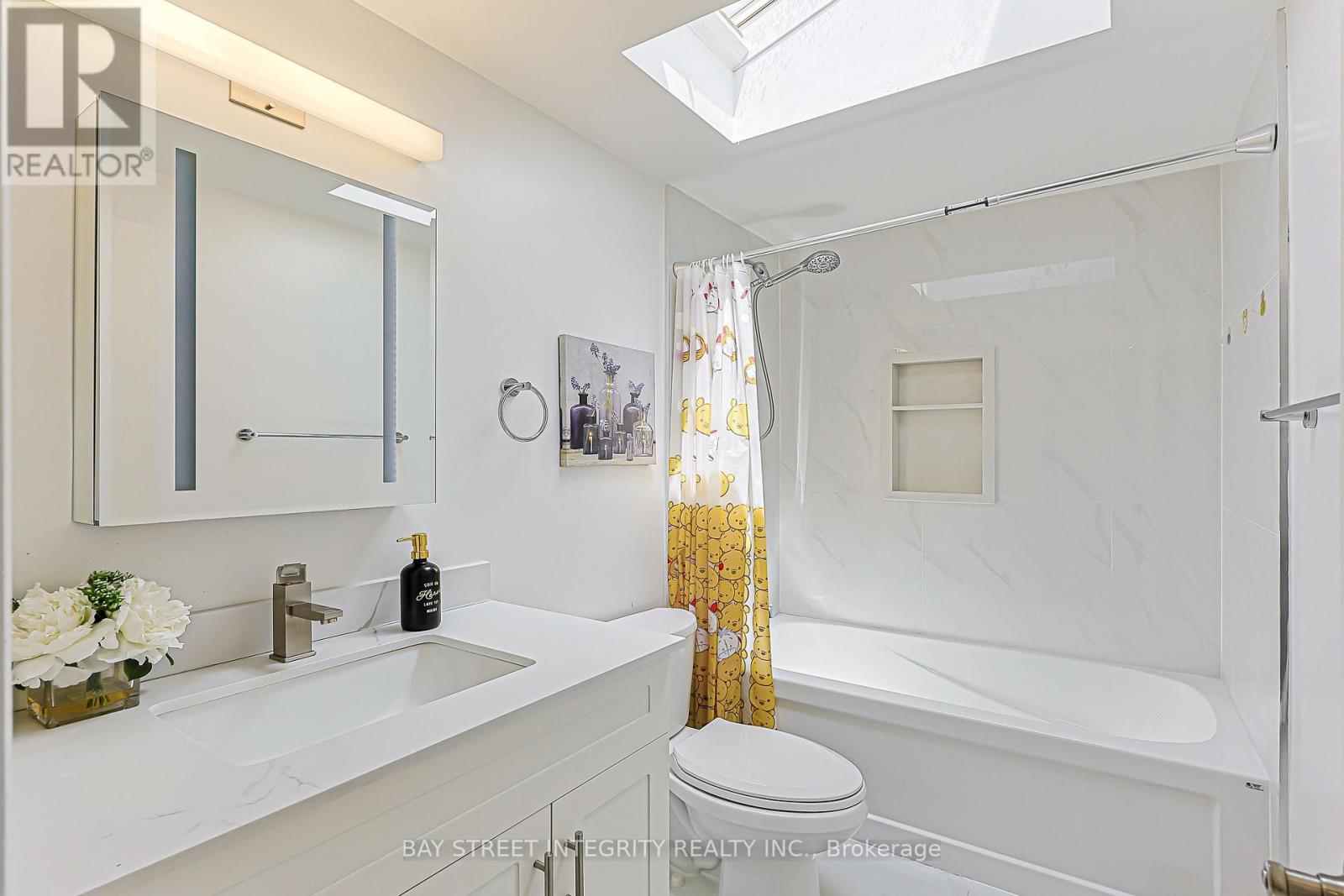 81 Dawn Hill Trail, Markham (Bayview Fairway-Bayview Country Club Estates), Ontario  L3T 3B4 - Photo 31 - N13639628