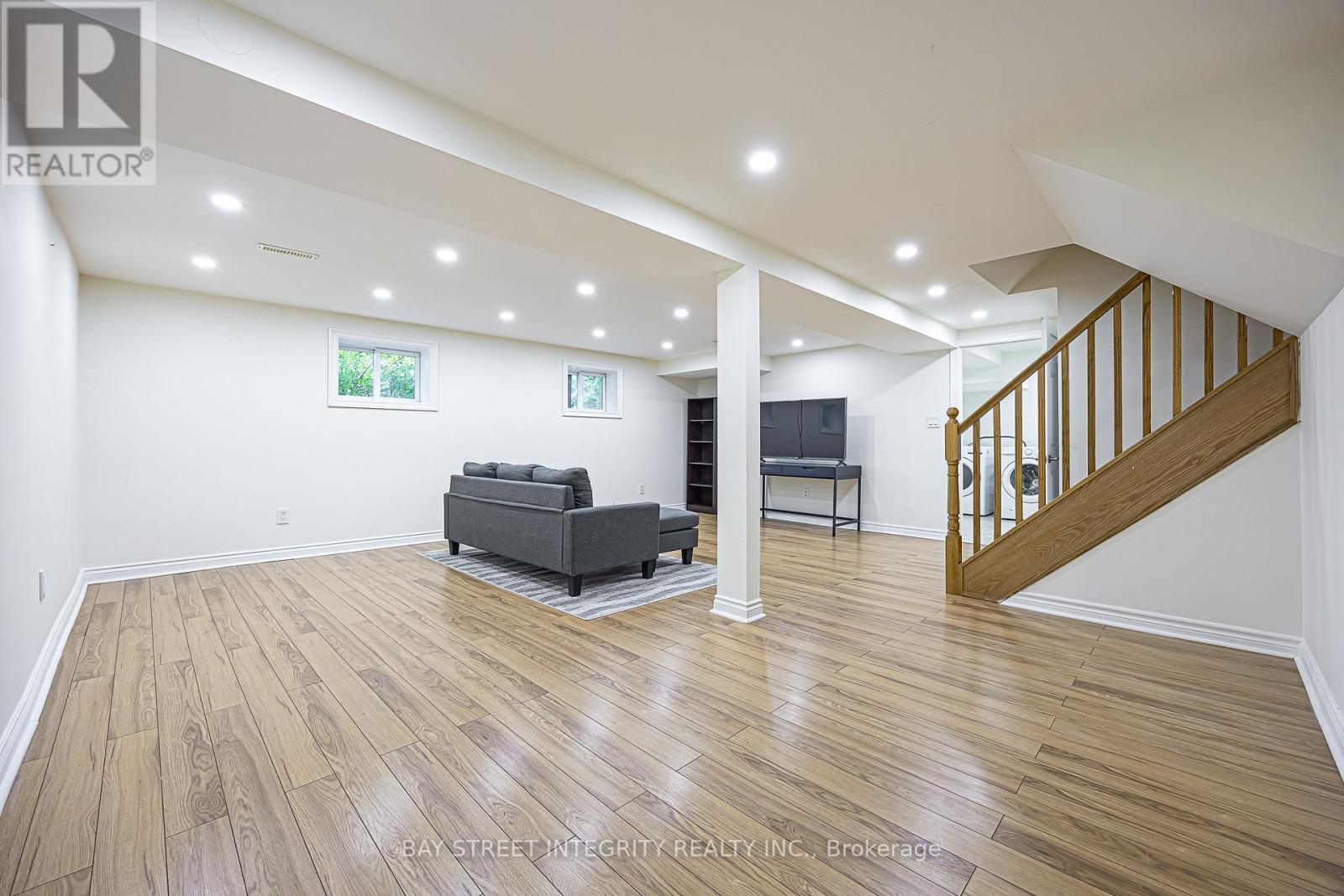 81 Dawn Hill Trail, Markham (Bayview Fairway-Bayview Country Club Estates), Ontario  L3T 3B4 - Photo 35 - N13639628