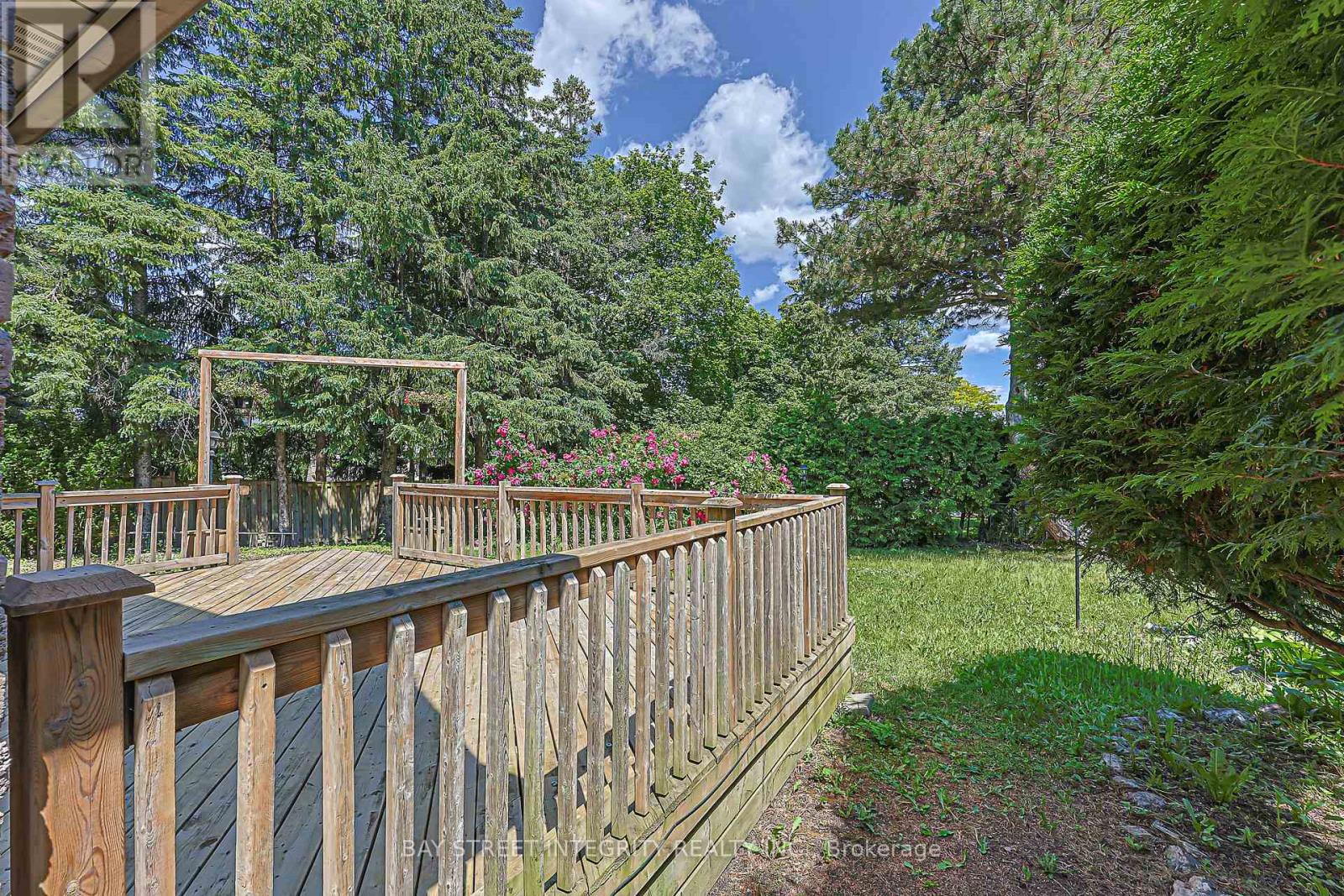 81 Dawn Hill Trail, Markham (Bayview Fairway-Bayview Country Club Estates), Ontario  L3T 3B4 - Photo 38 - N13639628