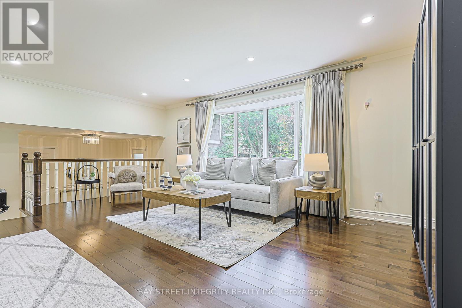 81 Dawn Hill Trail, Markham (Bayview Fairway-Bayview Country Club Estates), Ontario  L3T 3B4 - Photo 7 - N13639628