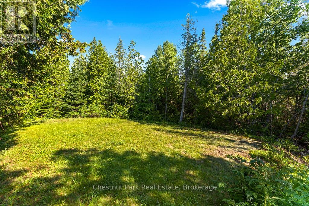 11 Eagle Road, Northern Bruce Peninsula, Ontario  N0H 2R0 - Photo 34 - X13498148