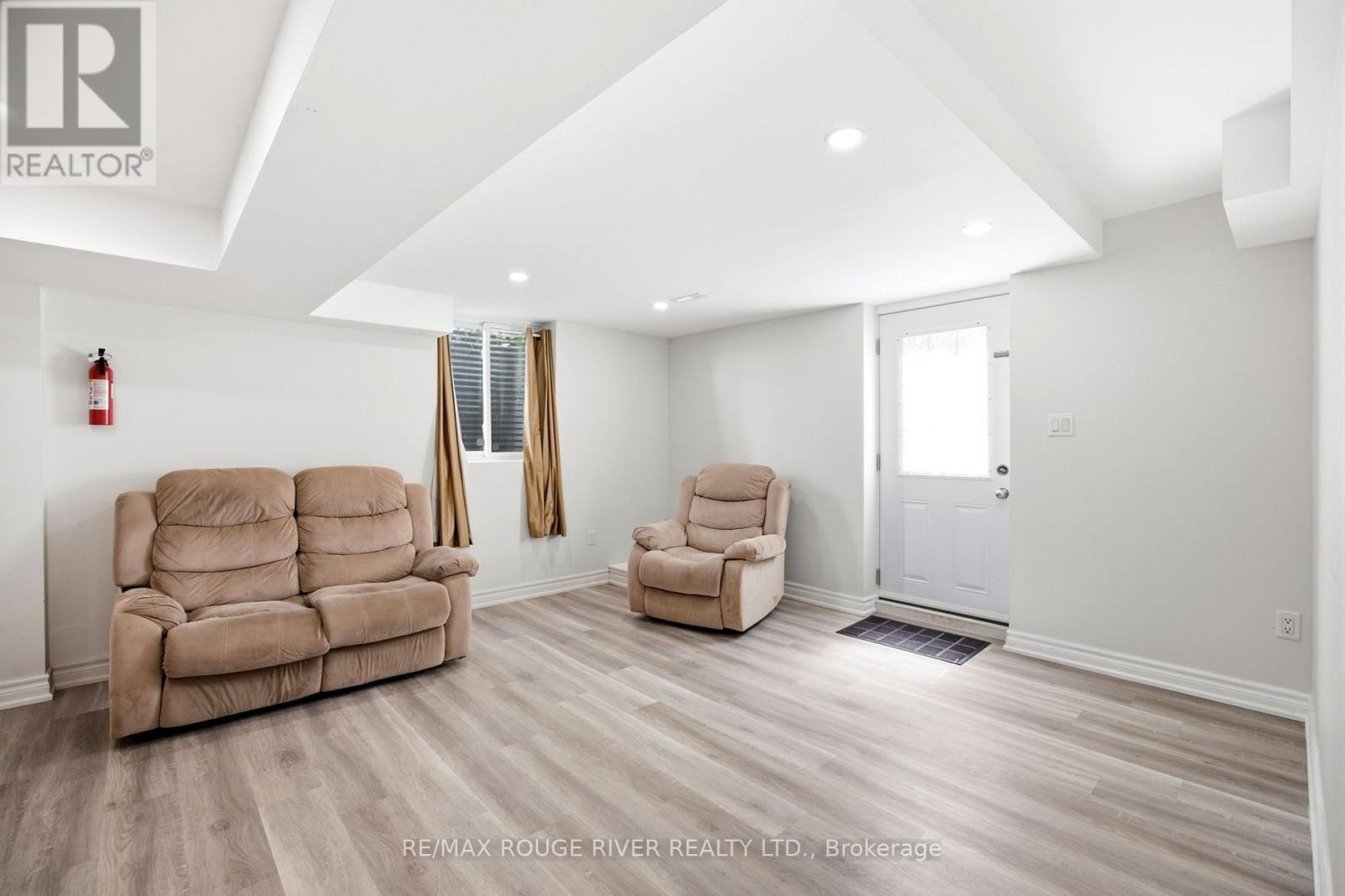 Basement - 38 Hettersley Drive, Ajax, Ontario  L1T 1S1 - Photo 4 - E13629854