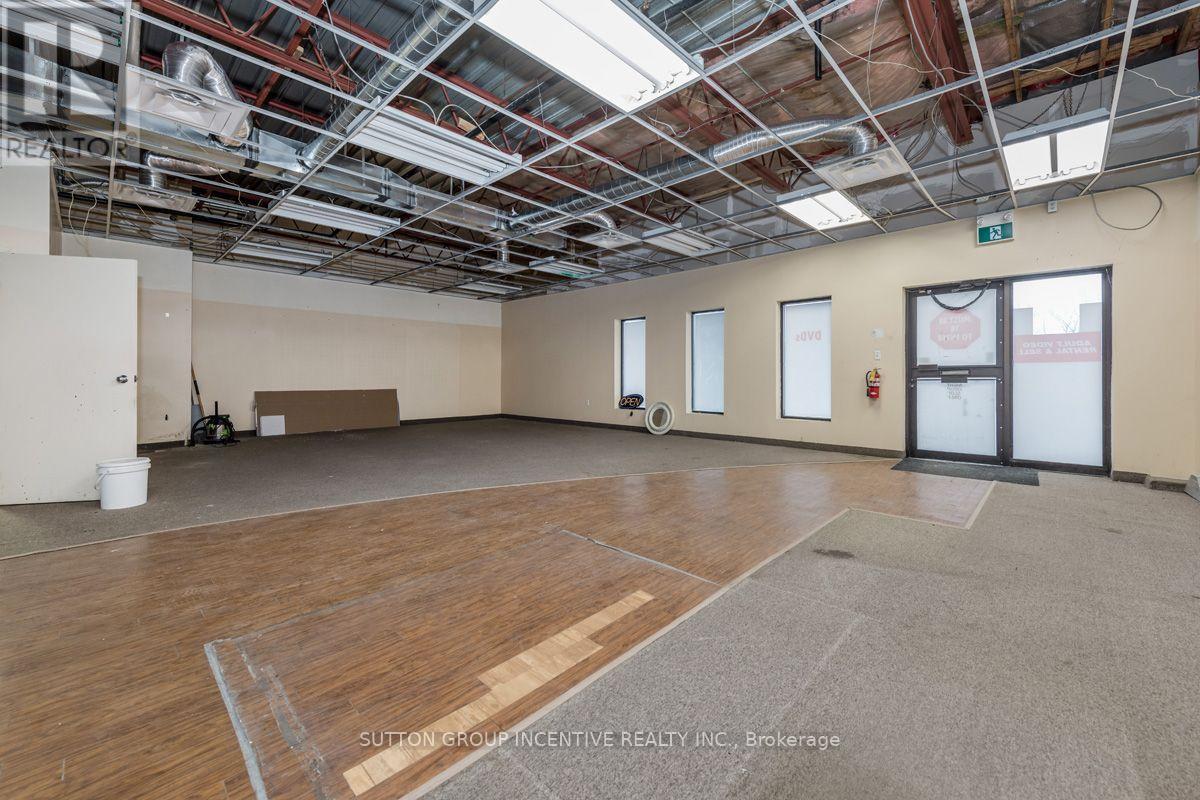 4 - 285 Dunlop Street W, Barrie, Ontario  L4N 1C1 - Photo 11 - S13540042