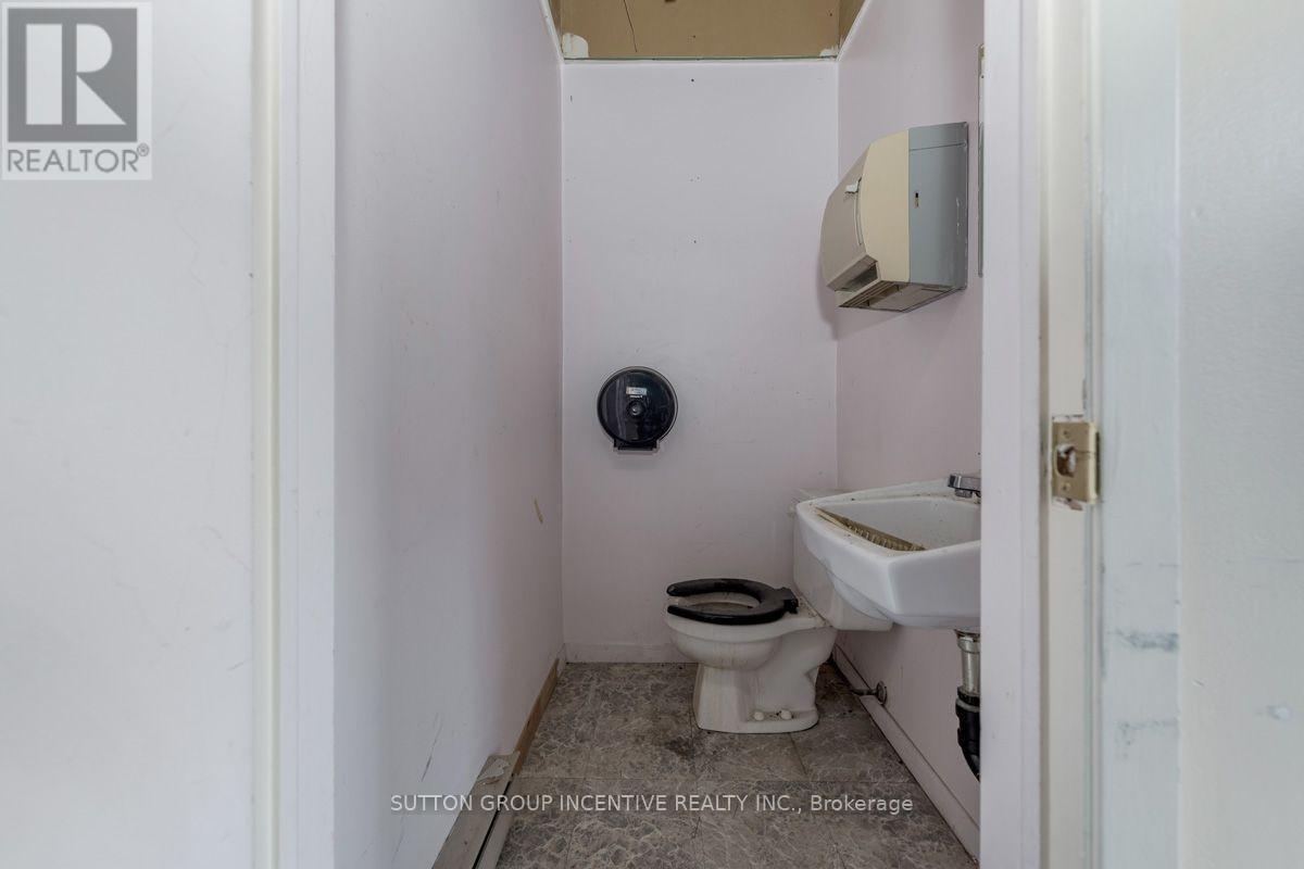 4 - 285 Dunlop Street W, Barrie, Ontario  L4N 1C1 - Photo 7 - S13540042