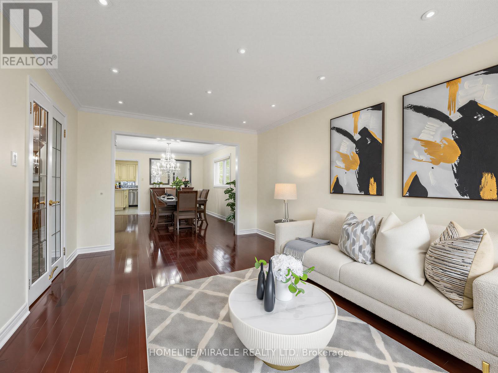 2023 Jacamar Court, Mississauga, Ontario  L5L 3P7 - Photo 10 - W13638286