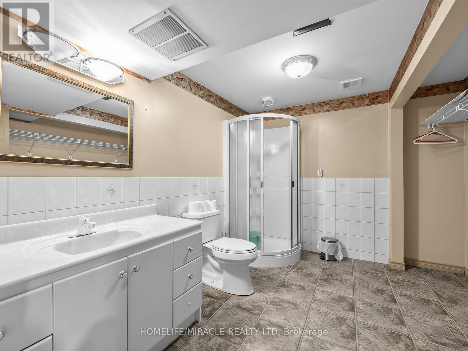 2023 Jacamar Court, Mississauga, Ontario  L5L 3P7 - Photo 32 - W13638286