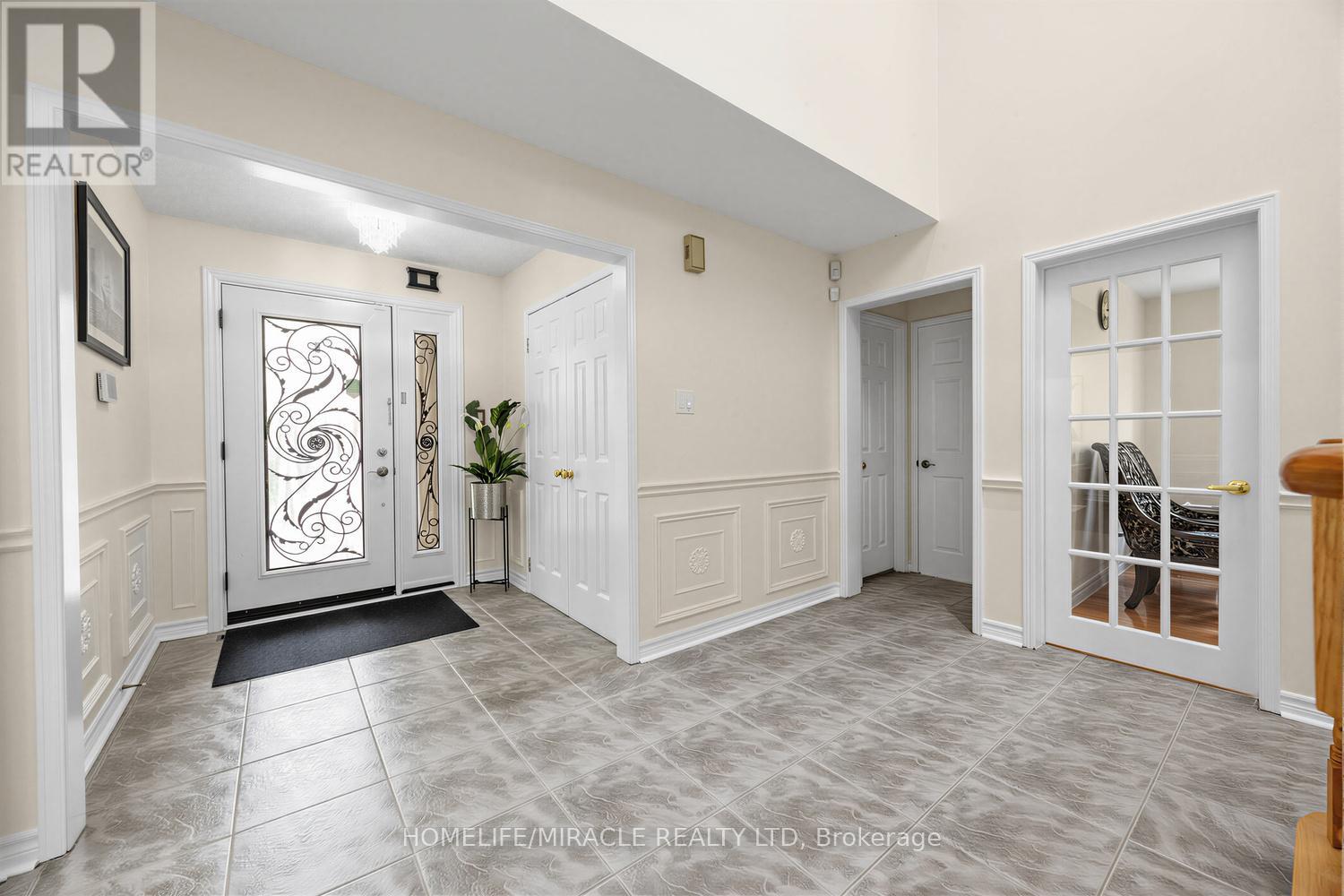 2023 Jacamar Court, Mississauga, Ontario  L5L 3P7 - Photo 6 - W13638286