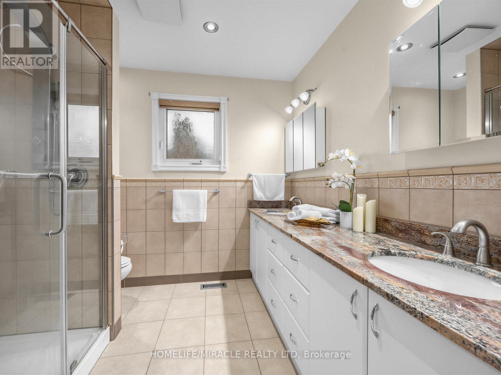 2023 Jacamar Court, Mississauga, Ontario  L5L 3P7 - Photo 19 - W13638286