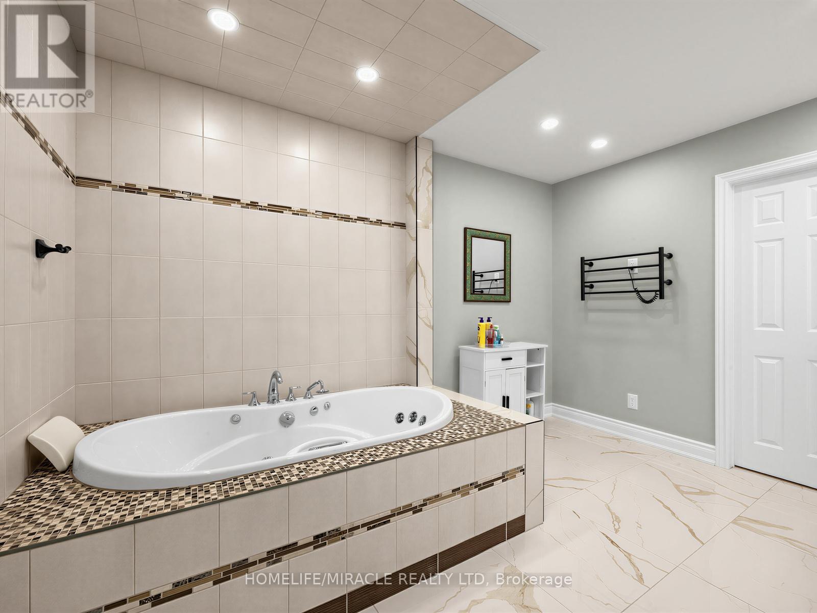 2023 Jacamar Court, Mississauga, Ontario  L5L 3P7 - Photo 27 - W13638286