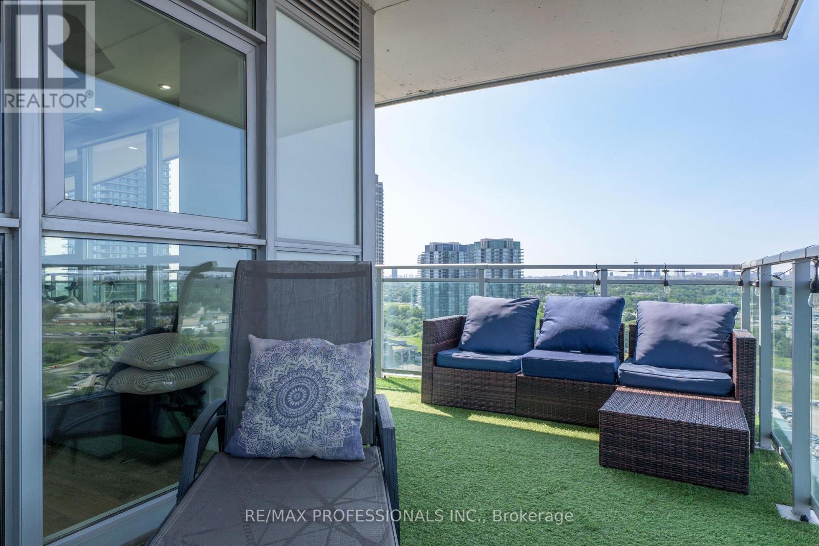 1904 - 33 Shore Breeze Drive, Toronto, Ontario  M8V 0G1 - Photo 27 - W13639220