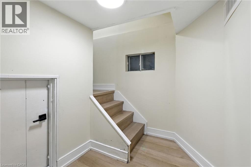 9 Alice Street, Hamilton, Ontario  L8H 4R5 - Photo 38 - 40853273