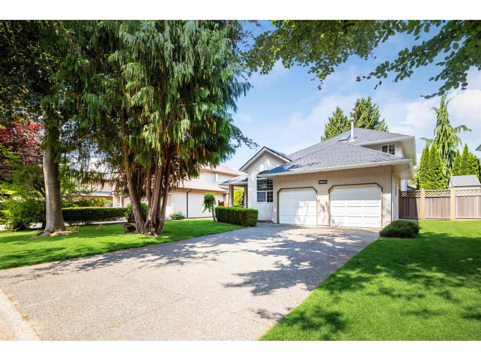 20621 91 AVENUE, Langley, British Columbia