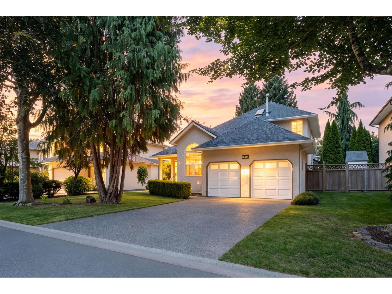20621 91 Avenue, Langley, British Columbia  V1M 2X1 - Photo 2 - R3149400