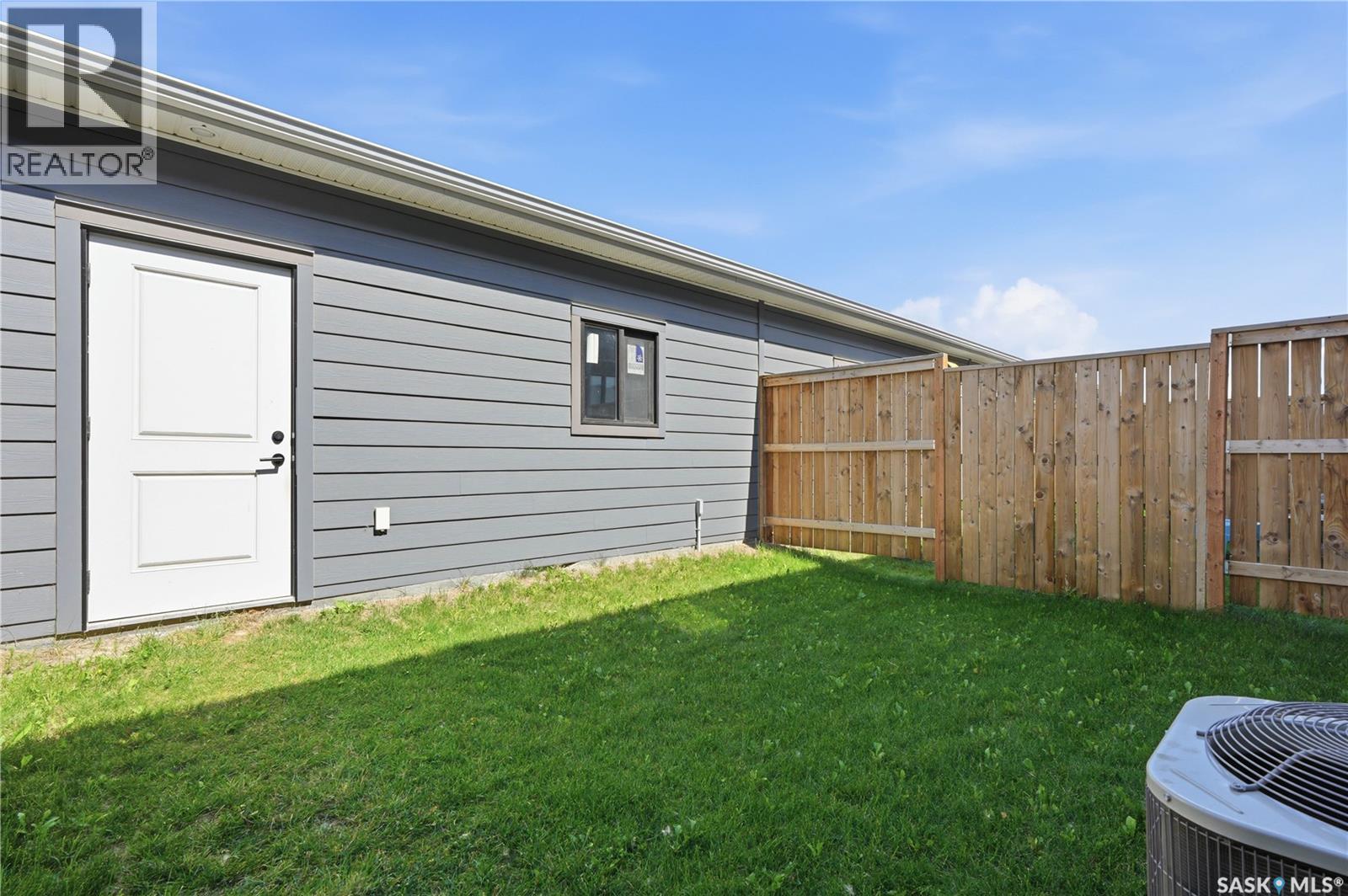 115 Rosewood Boulevard E, Saskatoon, Saskatchewan  S7V 0Z1 - Photo 38 - SK044490