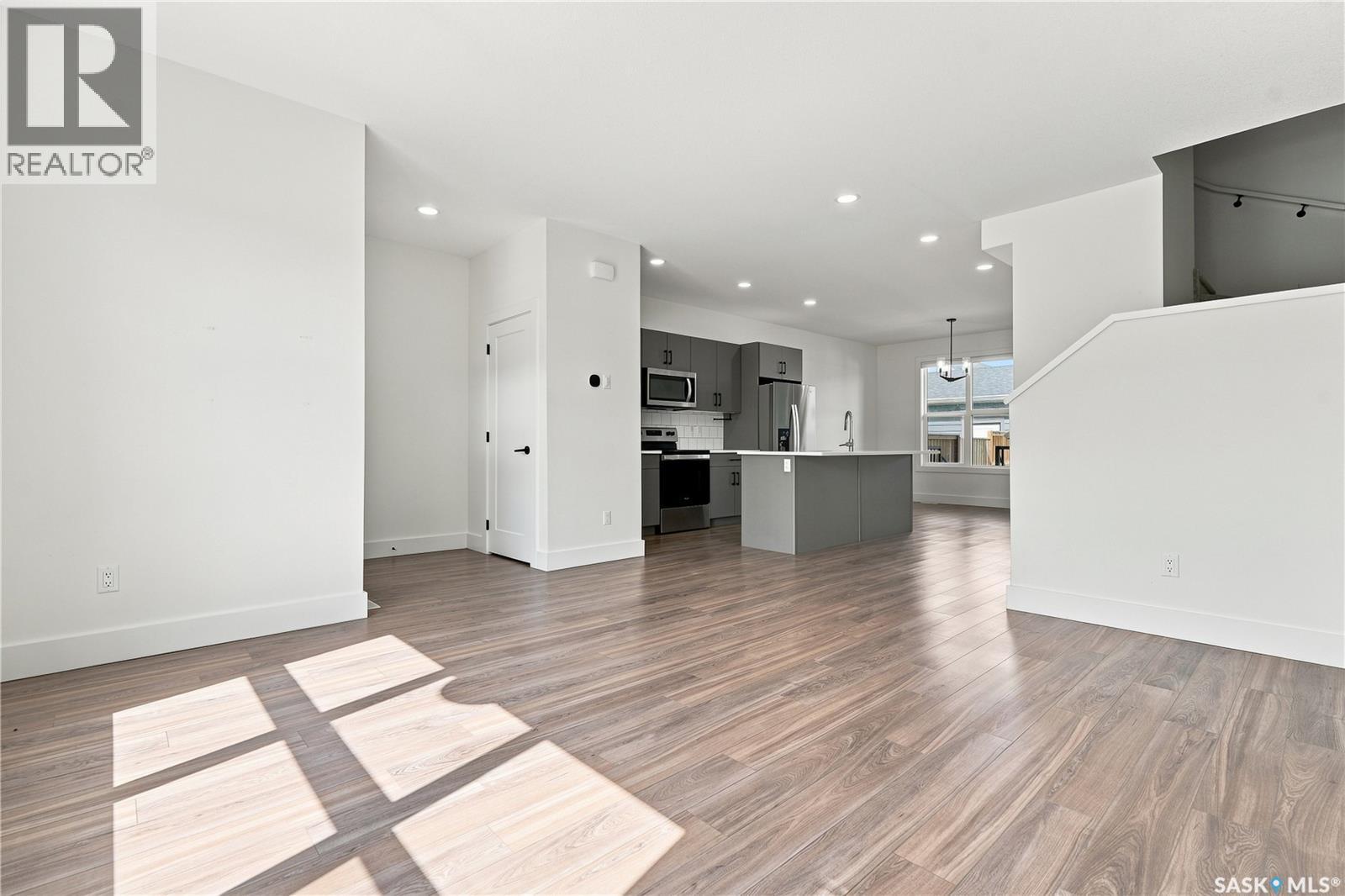115 Rosewood Boulevard E, Saskatoon, Saskatchewan  S7V 0Z1 - Photo 6 - SK044490