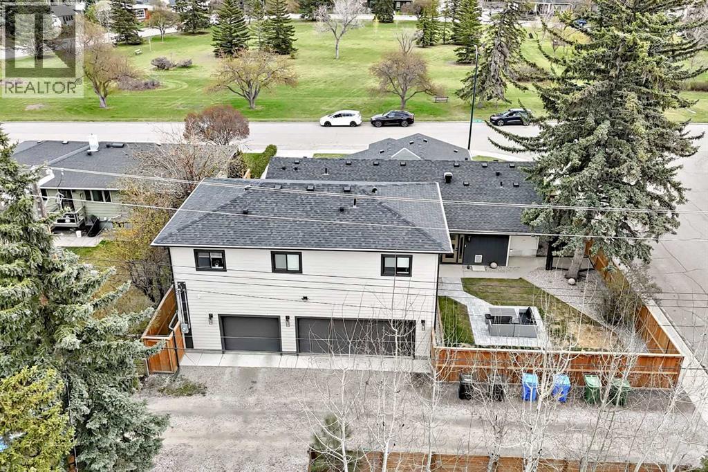 19 Mackay Drive SW, Calgary, Alberta