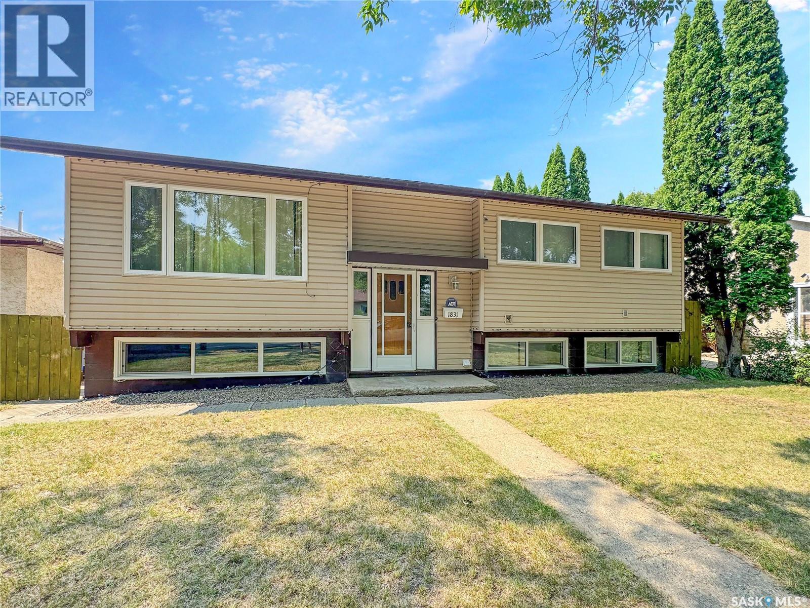 1831 102nd STREET, north battleford, Saskatchewan