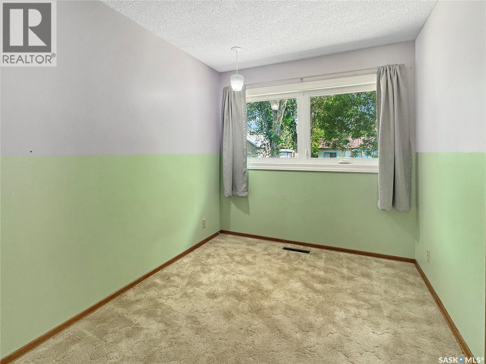 1831 102nd Street, North Battleford, Saskatchewan  S9A 1H4 - Photo 12 - SK044384