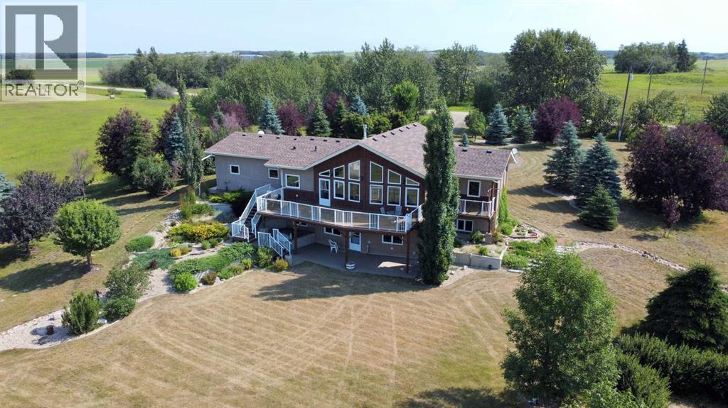 425062 Range Road 250, Rural Ponoka County, Alberta  T4J 1R1 - Photo 2 - A2333957