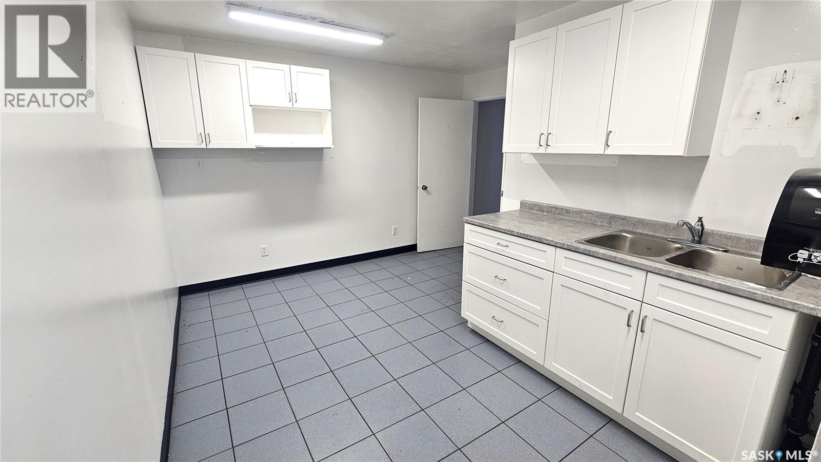 50 Manitoba Street E, Moose Jaw, Saskatchewan  S6H 0A2 - Photo 23 - SK033648