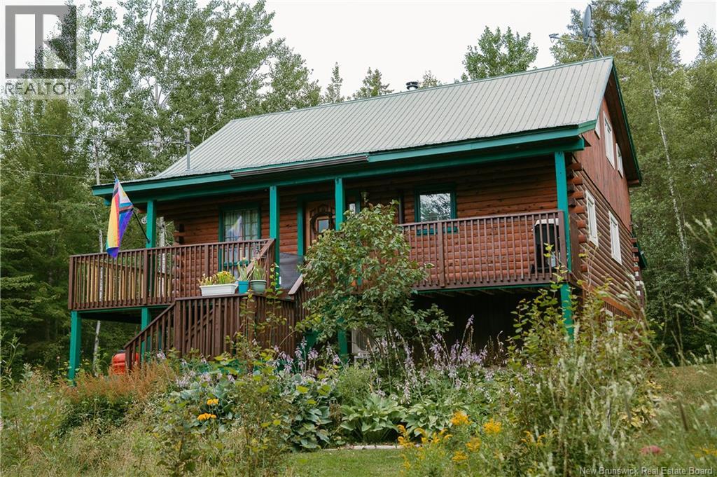1734 Lakeview Road, Cambridge-Narrows, New Brunswick  E4C 1M4 - Photo 3 - NB145177