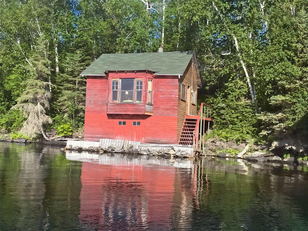 40 Toniata Road, Falcon Lake, Manitoba R0E 0N0 - Photo 1 - 202619527
