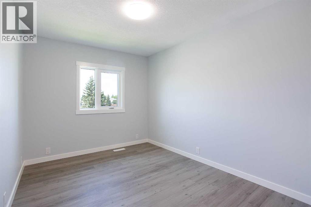 68 Abergale Way NE, Calgary, Alberta  T2A 6H7 - Photo 19 - A2325354