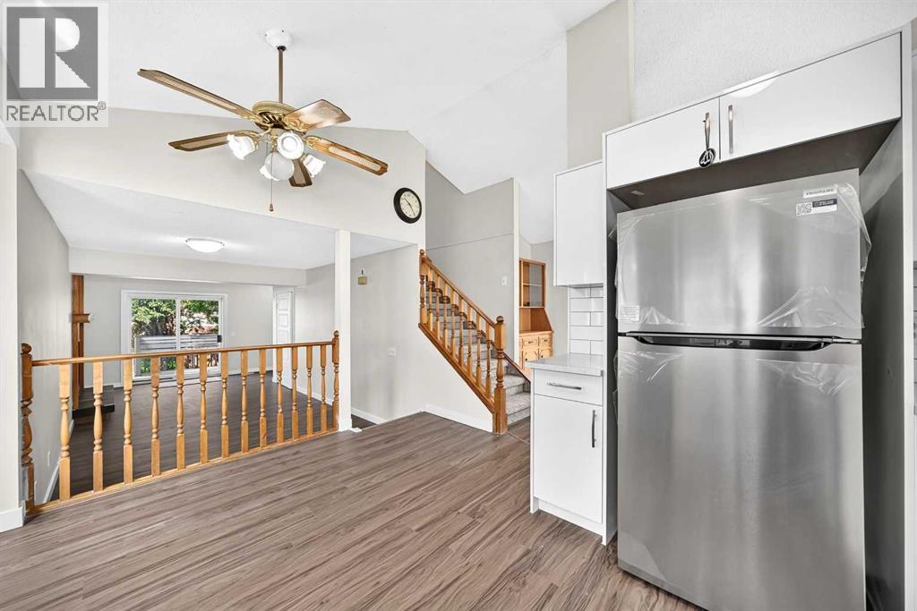 37 Martingrove Way NE, Calgary, Alberta  T3J 2T2 - Photo 7 - A2331882