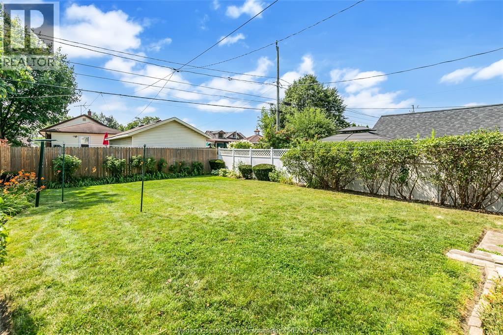 567 Stanley, Windsor, Ontario  N8X 3A9 - Photo 21 - 26018868
