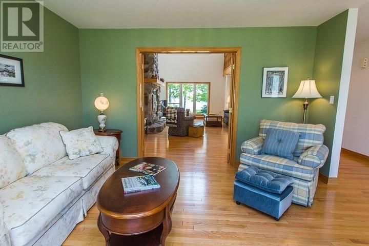 21 Lighthouse Point Dr, Thessalon, Ontario  P0R 1L0 - Photo 13 - SM251674
