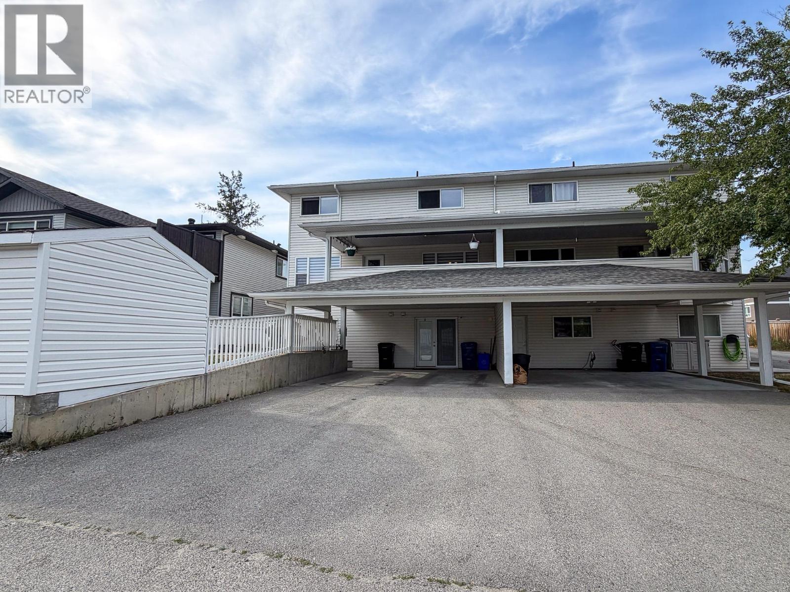 188 9th S Street Unit# 2, Cranbrook, British Columbia V1C 1P8 - Photo 1 - 10396667