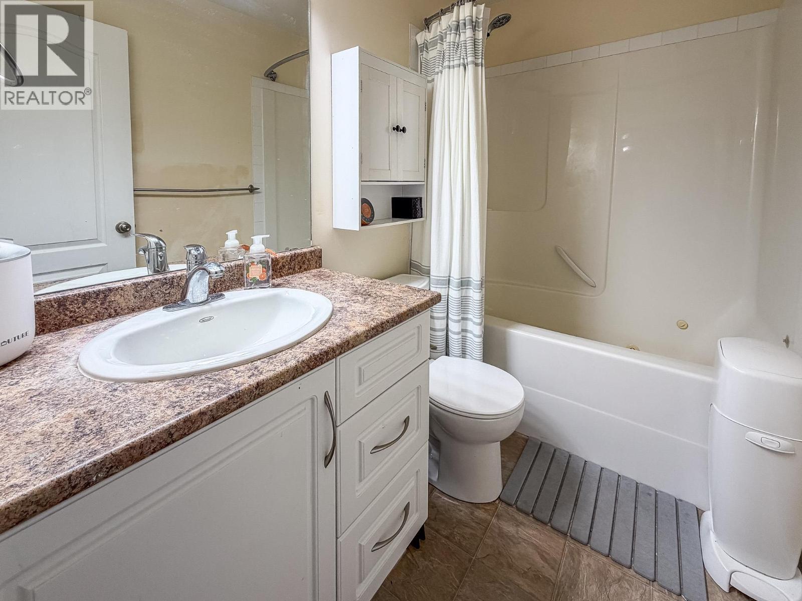 188 9th S Street Unit# 2, Cranbrook, British Columbia V1C 1P8 - Photo 26 - 10396667