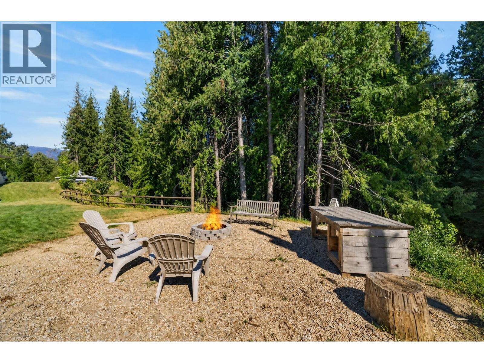 450 20 Avenue SW Salmon Arm Photo 49 450 20 Avenue SW Salmon Arm Photo 49