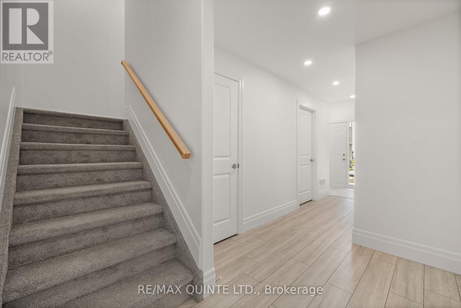 51 Evans Street, Prince Edward County, Ontario  K0K 2T0 - Photo 4 - X13639868