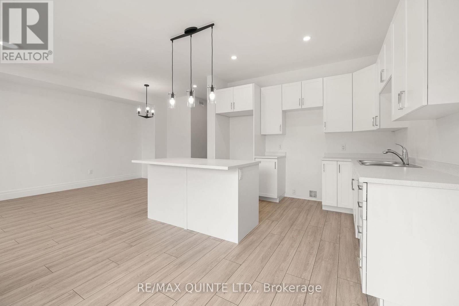 51 Evans Street, Prince Edward County, Ontario  K0K 2T0 - Photo 6 - X13639868