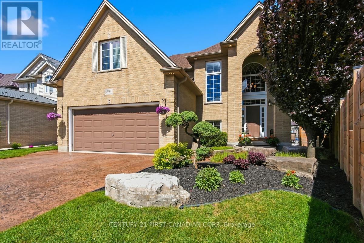 1694 Green Gables Road, London South, Ontario  N6M 0A3 - Photo 2 - X13639730