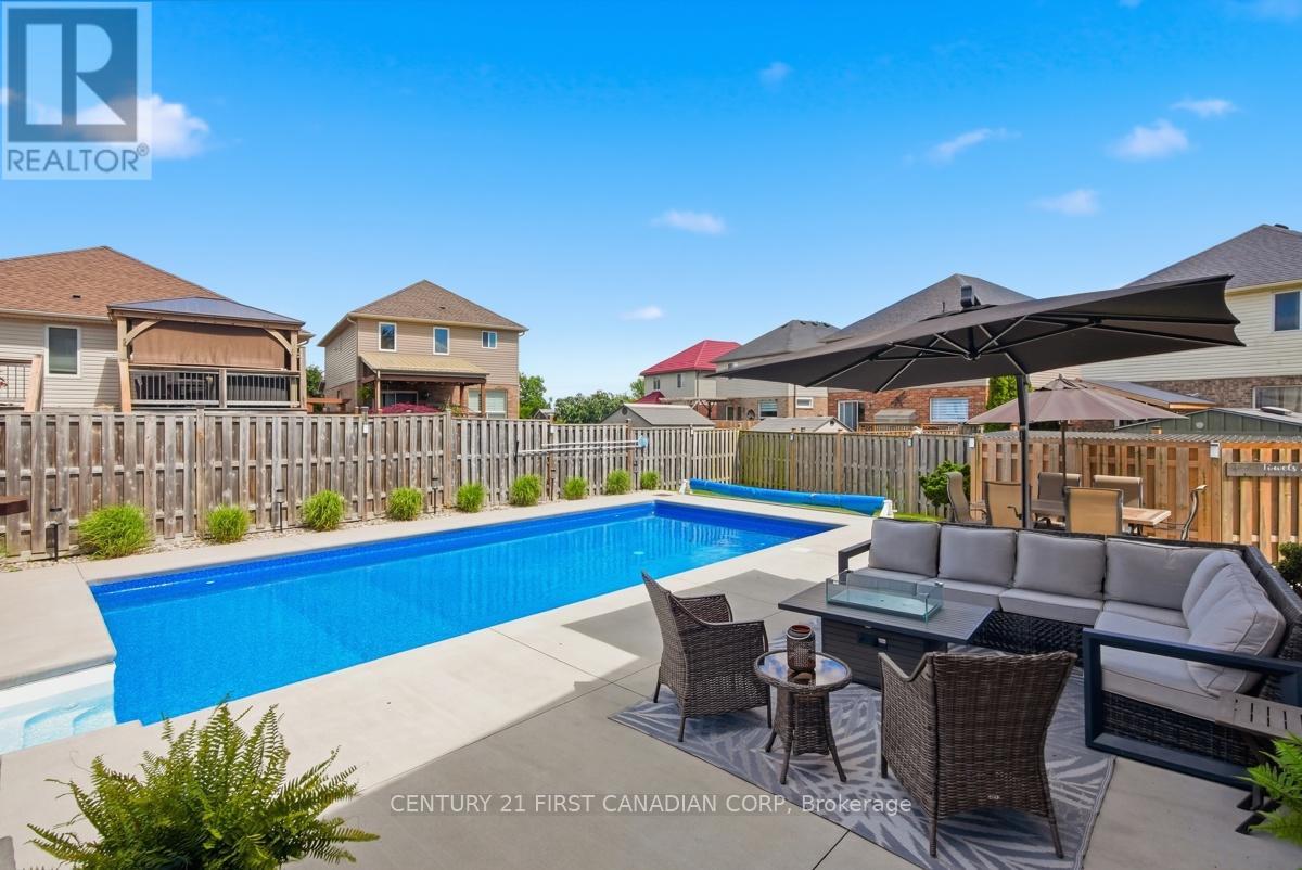1694 Green Gables Road, London South, Ontario  N6M 0A3 - Photo 40 - X13639730