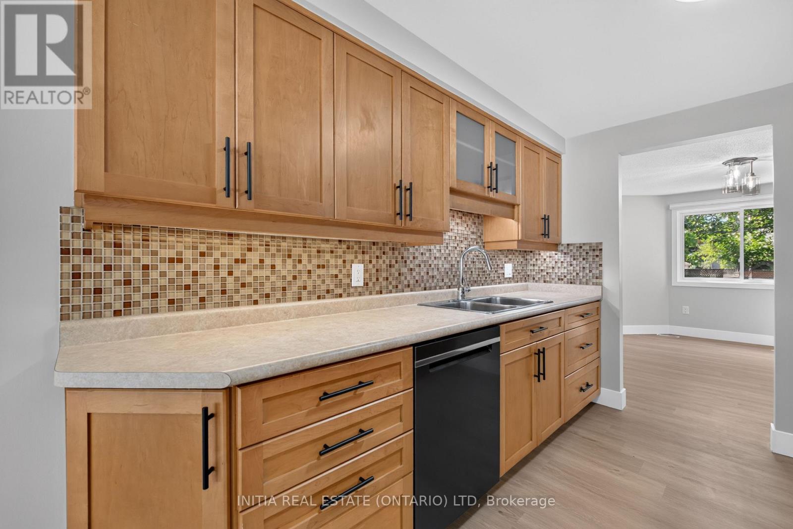 1111 Aldersbrook Road, London North, Ontario  N6G 2X2 - Photo 13 - X13640036