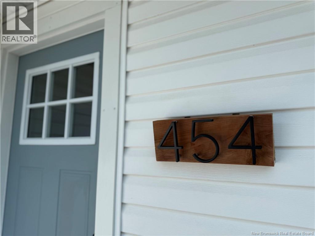 454 Gremley Drive, Miramichi, New Brunswick  E1V 2M1 - Photo 3 - NB145257