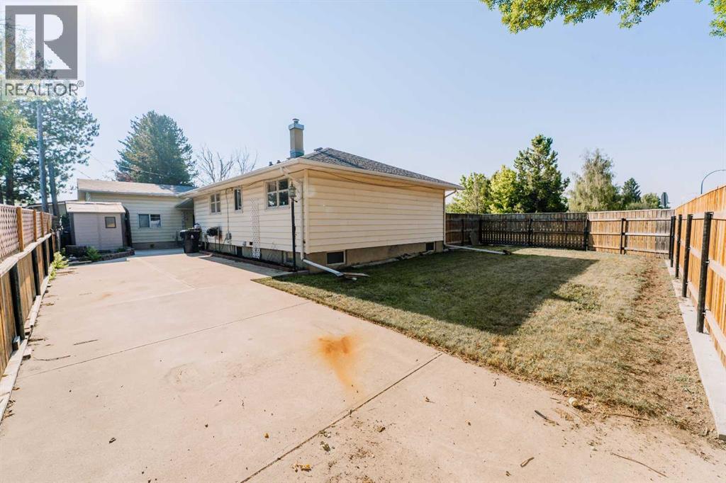 2305 7 Avenue N, Lethbridge, Alberta  T1H 0Z2 - Photo 5 - A2330294